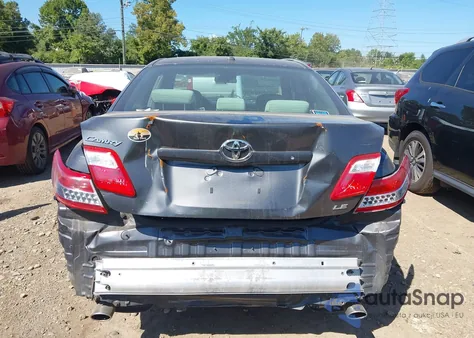 2011 Toyota Camry Le V6 z USA, uszkodzony, nr VIN 4T1BK3EK6BU119886